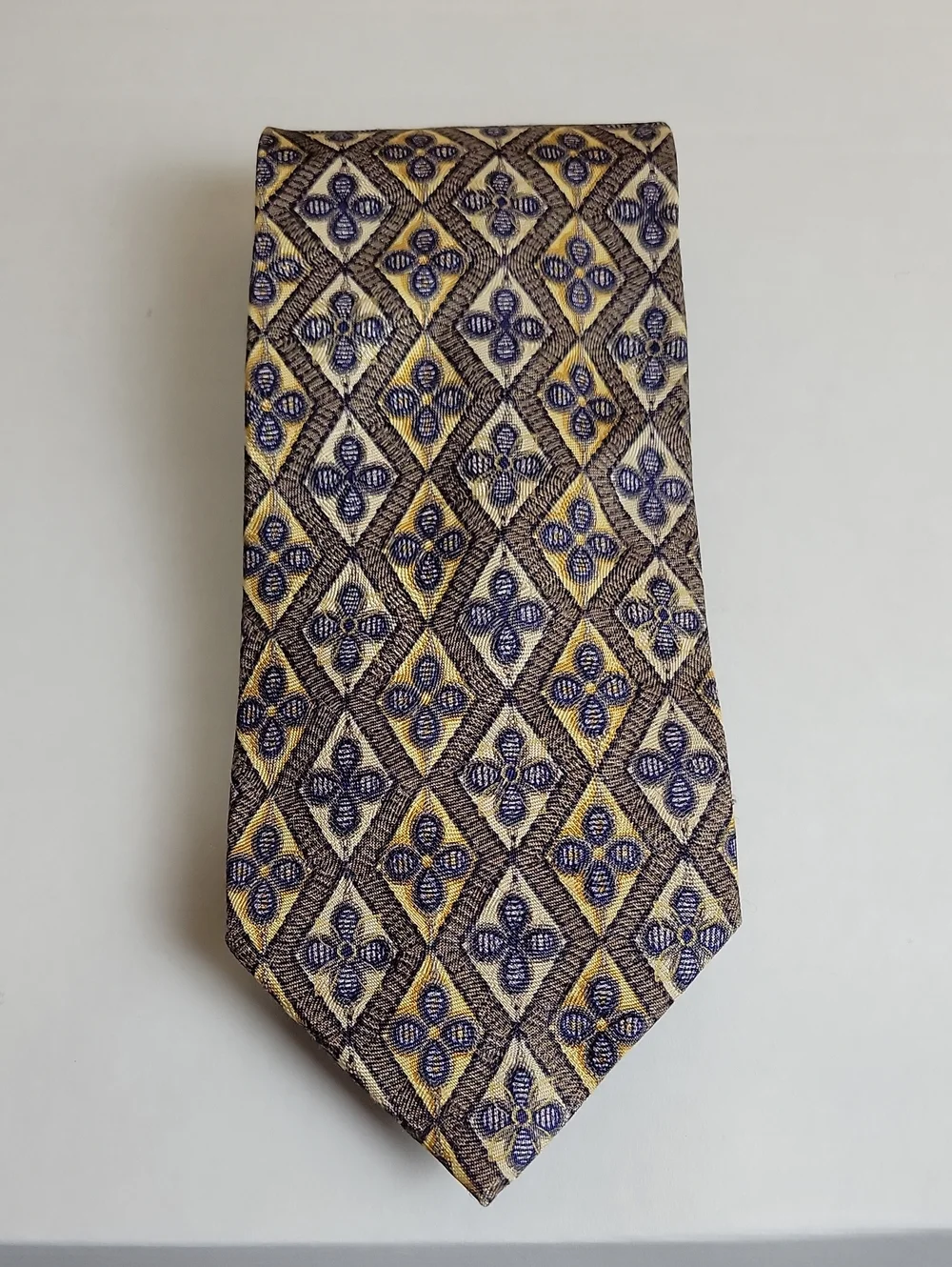 Ermenegildo Zegna Men’s patterned necktie silk classic geometric floral motif